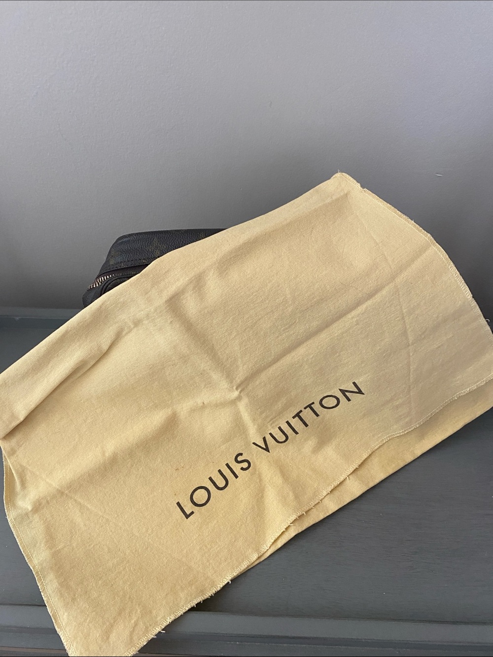 Louis Vuitton Monogram Trousse Toiletry Pouch 28 with LV Dust Bag - Picture 12 of 12